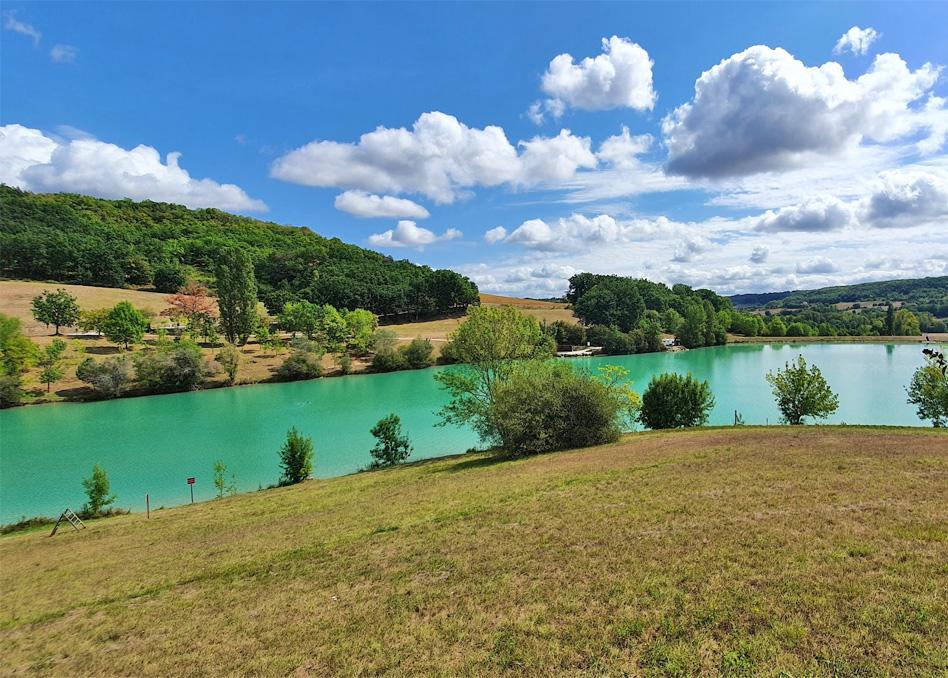 Domaine Lapeze Lägenhet Montcuq Exteriör bild